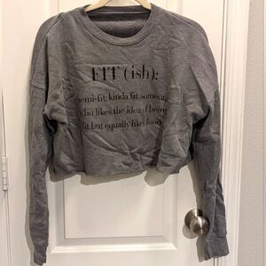 Kittenish Crop Sweatshirt‎ Size Medium